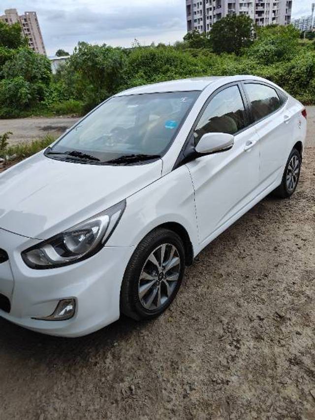 https://images10.gaadi.com/usedgaadi-sellcar/UsedCar/0c7b928e-6bf3-4f50-9852-d6defecb72d4/660518be-e9bc-4575-aa01-639f3aa53a2d.jpg?imwidth=6402