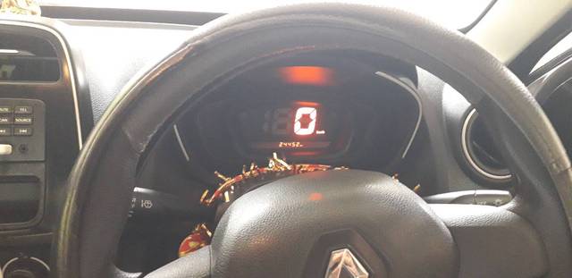 https://images10.gaadi.com/usedgaadi-sellcar/UsedCar/0caccd85-30e7-4646-8d1c-03be83395afe/435bacb6-0800-43fa-ab79-37eb55b2171c.jpg?imwidth=6402
