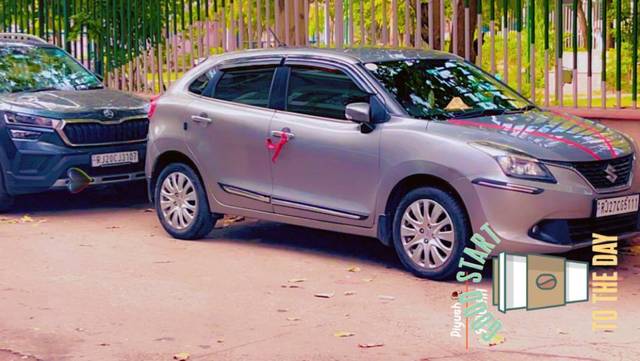 https://images10.gaadi.com/usedgaadi-sellcar/UsedCar/0ccd3558-9314-4acc-b32f-980db2f688a0/1babec40-dd66-442e-9191-8d214ea2fb60.jpg?imwidth=6400