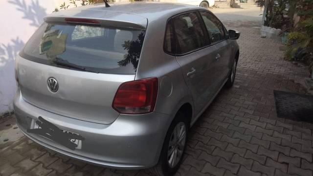 https://images10.gaadi.com/usedgaadi-sellcar/UsedCar/0d285e05-ebf5-4bc9-95a3-dd1c10c533ea/73108c35-c1fc-477c-9357-2d19dfd2a65b.jpg?imwidth=6402