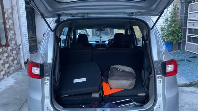 https://images10.gaadi.com/usedgaadi-sellcar/UsedCar/0d805cd1-f577-426e-9c1d-5237a0ccf9d0/93a398a2-cc43-40b3-9305-e76bd334894f.jpeg?imwidth=6402
