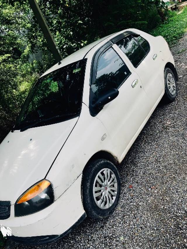 https://images10.gaadi.com/usedgaadi-sellcar/UsedCar/0d9be923-7509-40be-b483-50a033fe991b/8f99214e-deb3-40bd-8826-6b1477cd7229.jpeg?imwidth=6402