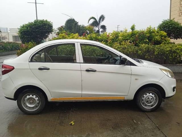 https://images10.gaadi.com/usedgaadi-sellcar/UsedCar/0d9eda0e-246e-4566-915a-ac2a1fe17723/1f9e5485-9dc2-4848-bca1-cbd201b08f86.jpg?imwidth=6401