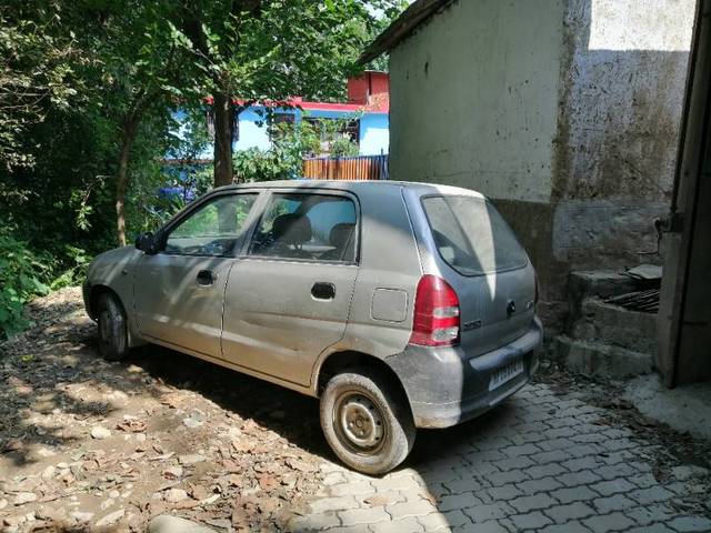 https://images10.gaadi.com/usedgaadi-sellcar/UsedCar/0da6ea65-4b01-4cb2-96b9-f69db69cfe72/ba81e348-dc93-435b-953e-548fcb5648f3.jpg?imwidth=6401