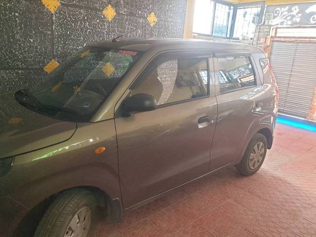 https://images10.gaadi.com/usedgaadi-sellcar/UsedCar/0dfbc035-b337-41a6-baa9-1ba7f10d4910/bfd252e0-0497-4daa-b4c0-24130744c65b.jpg?imwidth=6400