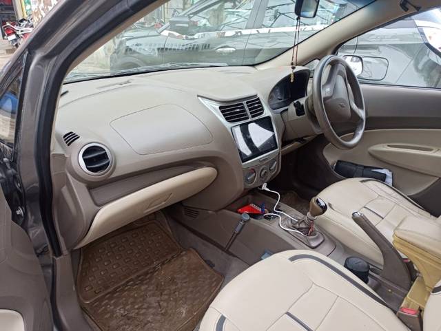 https://images10.gaadi.com/usedgaadi-sellcar/UsedCar/0e29f71c-479b-416a-8bd3-15cf3862cdb1/38964ace-8911-436d-8d64-84af3849ad7a.jpeg?imwidth=6402