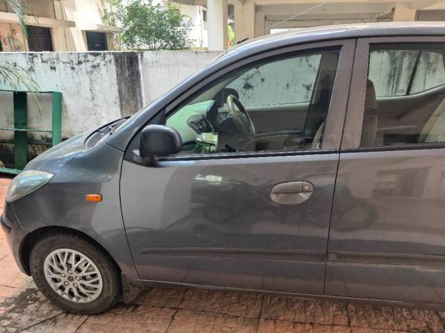 https://images10.gaadi.com/usedgaadi-sellcar/UsedCar/0e7b984e-45cf-4a80-9b39-3ecb179b0709/55e8e118-31ec-44b5-8262-ad8fcd399f60.jpg?imwidth=6402