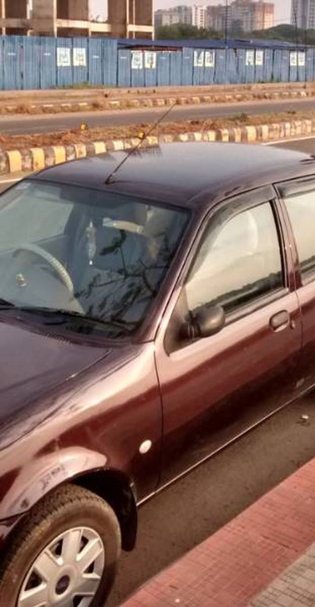 https://images10.gaadi.com/usedgaadi-sellcar/UsedCar/0ec0e1ad-110f-4371-94d6-930468d42757/589254f8-7af9-42a7-9d89-219f202f0036.jpg?imwidth=6400