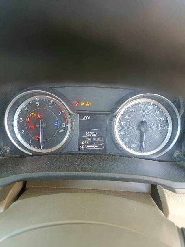 https://images10.gaadi.com/usedgaadi-sellcar/UsedCar/0ed1b7bd-fbd6-4eb7-9dcc-f2d47ede97b6/d4165187-74b1-4741-999f-70abd8757a17.jpg?imwidth=6402