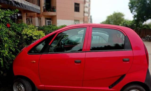 https://images10.gaadi.com/usedgaadi-sellcar/UsedCar/0f178975-4d99-4ef9-9e8d-2c6d5d3c65ee/99407c95-e774-40fc-a93f-756bd3ea40aa.jpeg?imwidth=6400