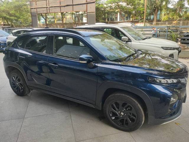 https://images10.gaadi.com/usedgaadi-sellcar/UsedCar/0f1d039e-066d-489a-a57a-a7e9c4213388/b970845b-03f0-44d0-b166-20827b9da30f.jpg?imwidth=6400