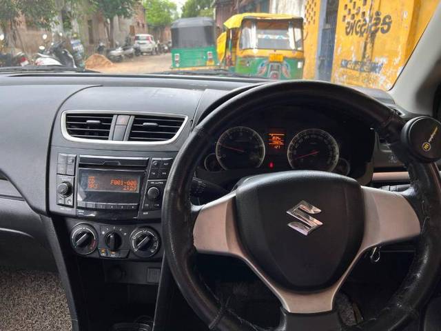 https://images10.gaadi.com/usedgaadi-sellcar/UsedCar/0f26eb72-69a8-4c8a-80e0-f99f098c89b7/f72c5927-f7e2-4729-831c-c379463d3b16.jpeg?imwidth=6402