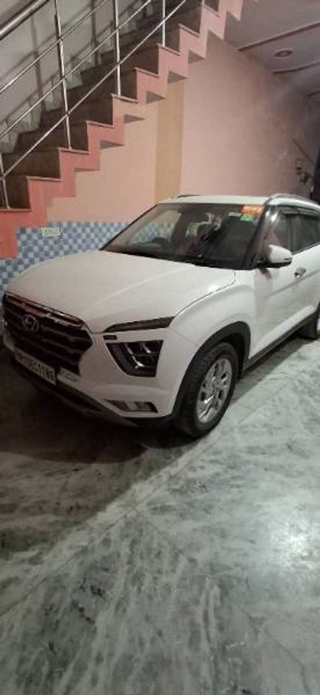 https://images10.gaadi.com/usedgaadi-sellcar/UsedCar/0f330ce0-1082-4d2c-b9af-b6dc3cf1d1b6/16e49a69-0392-4200-977f-23ca35dc7fa6.jpg?imwidth=6400