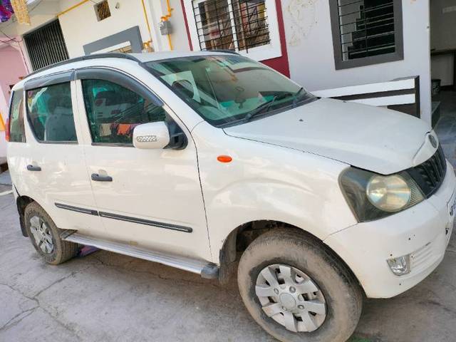 https://images10.gaadi.com/usedgaadi-sellcar/UsedCar/0f847467-c97b-4772-bbcf-715f880ab952/9da629ec-0363-4e4a-b4ba-82e0911c39a8.jpg?imwidth=6401