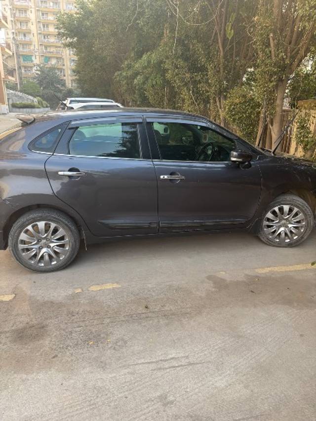 https://images10.gaadi.com/usedgaadi-sellcar/UsedCar/0f8a92ed-456b-4e0e-9734-ffa7624ecb19/1331215d-5a4d-4ca2-81d3-bd052e12bc85.jpeg?imwidth=6401