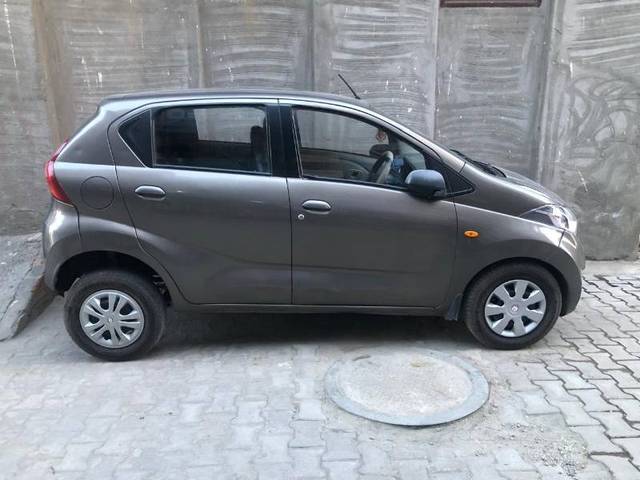 https://images10.gaadi.com/usedgaadi-sellcar/UsedCar/0fa2b66d-4fa6-4af6-875a-980b85d3bcfd/0daee653-a17d-458e-8232-796f75578d31.jpg?imwidth=6401