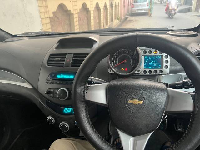 https://images10.gaadi.com/usedgaadi-sellcar/UsedCar/0fbe2dc5-c772-46b8-ac93-fc10ab18ef1f/6ad741d1-f837-4a8b-b7b4-2ab4fdccecbf.jpg?imwidth=6401