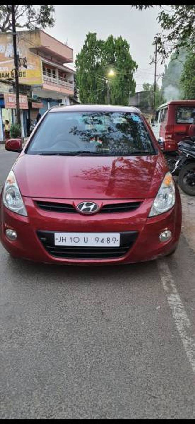 https://images10.gaadi.com/usedgaadi-sellcar/UsedCar/0fe16f67-7d6d-4084-a742-2556970f9f67/7ddb45c5-8c6b-417d-8813-f10644f46f9b.jpg?imwidth=6400