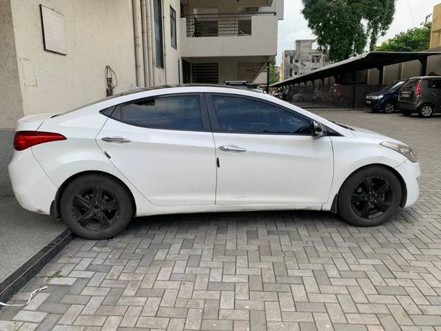 https://images10.gaadi.com/usedgaadi-sellcar/UsedCar/100750e8-406e-4a7d-b4bf-580f83bf3ed6/954d701e-b927-4c82-9c49-9f7e7b017909.jpeg?imwidth=6401