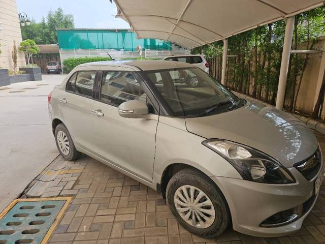 https://images10.gaadi.com/usedgaadi-sellcar/UsedCar/102115f5-7f4b-4f4f-b89d-bca9acf0b0de/6c441052-5fab-4993-a8ce-5eec1d5bd7c7.jpg?imwidth=6400