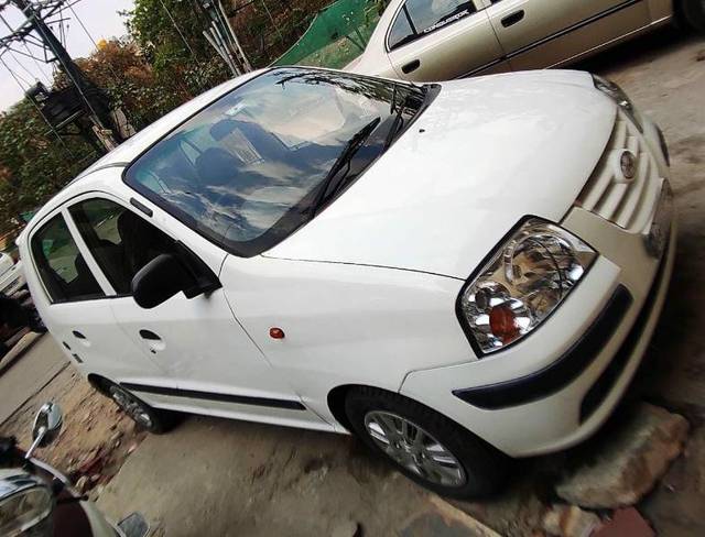 https://images10.gaadi.com/usedgaadi-sellcar/UsedCar/10364692-16e6-42c6-b8f2-3866f58ce3f4/7fd71be5-de4c-4f95-82f6-6b826ce16fd1.jpg?imwidth=6402