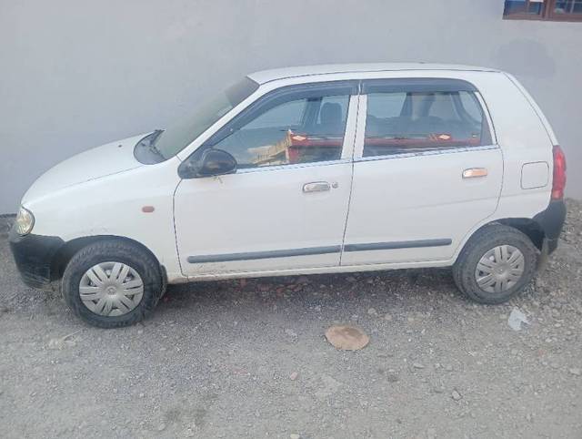 https://images10.gaadi.com/usedgaadi-sellcar/UsedCar/1049b398-69a9-462c-822e-c085871e2fd0/f531418c-3a39-47bd-871a-3a52d6445dc8.jpg?imwidth=6402