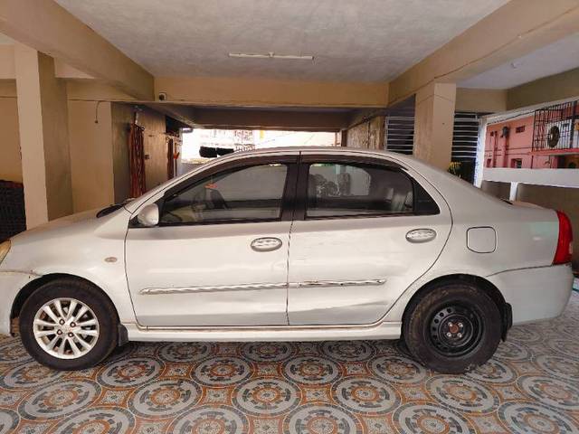 https://images10.gaadi.com/usedgaadi-sellcar/UsedCar/106bda8d-c149-40e9-bc2a-48a509ce1f63/a491aaff-2ef4-47dc-9a0d-dfccb700d279.jpg?imwidth=6402