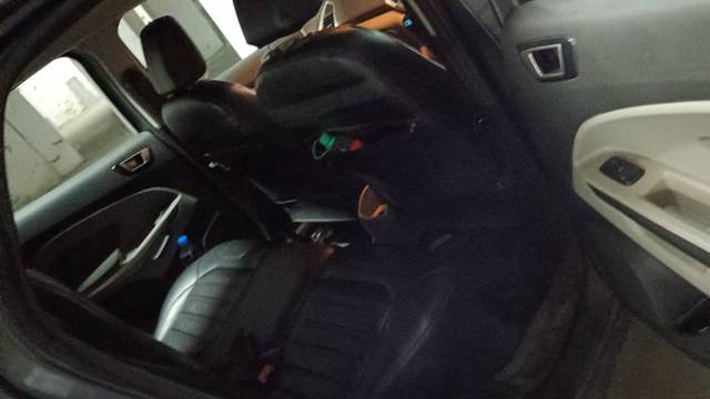 https://images10.gaadi.com/usedgaadi-sellcar/UsedCar/1088da8f-b851-4a83-a53c-7ee6352f4422/00099d4c-f938-4d29-ab38-d35464943510.jpg?imwidth=6402