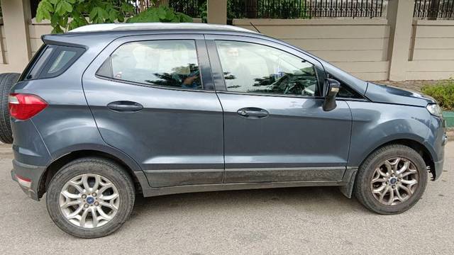 https://images10.gaadi.com/usedgaadi-sellcar/UsedCar/1088da8f-b851-4a83-a53c-7ee6352f4422/bbc1c5c3-9abc-4ac1-8c2b-54396da7ab82.jpg?imwidth=6400