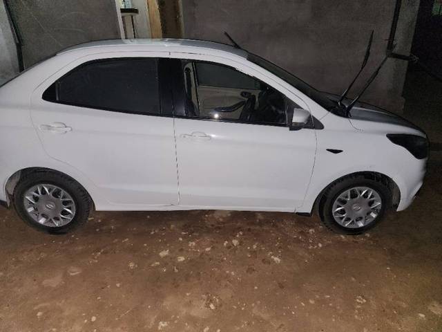 https://images10.gaadi.com/usedgaadi-sellcar/UsedCar/10bb309a-bb43-4448-844e-69c8a83be335/0ce57e0d-b8be-458f-98ea-4b2cdffdecfa.jpg?imwidth=6401