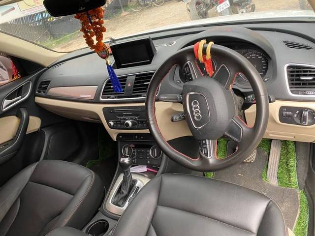 https://images10.gaadi.com/usedgaadi-sellcar/UsedCar/1106d9d3-93ed-4b77-b696-3dc54a18313f/dd6caea5-a4e0-4ec0-94e7-eb26e67a1129.jpg?imwidth=6402