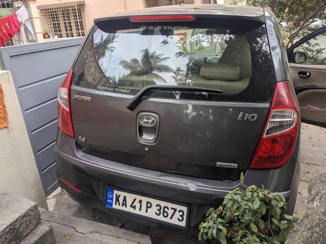 https://images10.gaadi.com/usedgaadi-sellcar/UsedCar/11229a0b-96c1-44f2-ad60-45c2f2de286f/31271dbd-e3b6-44bc-a30e-88a71ee9ac65.jpeg?imwidth=6400