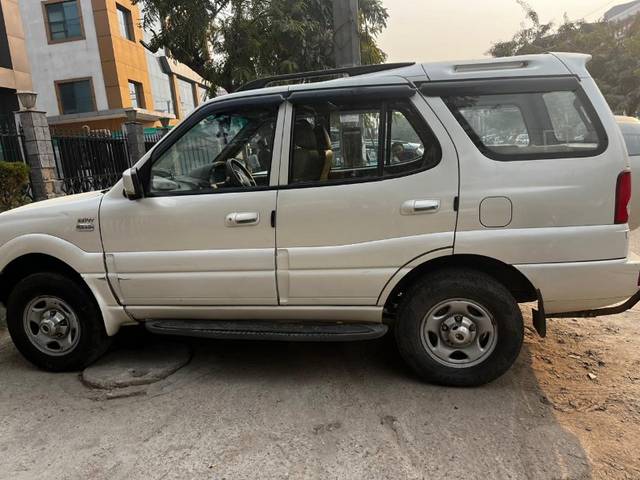 https://images10.gaadi.com/usedgaadi-sellcar/UsedCar/116f1ab5-53ab-4819-a2ae-868fecd1bc7e/4a881651-c918-4373-832e-9cf173db2d0c.jpg?imwidth=6402