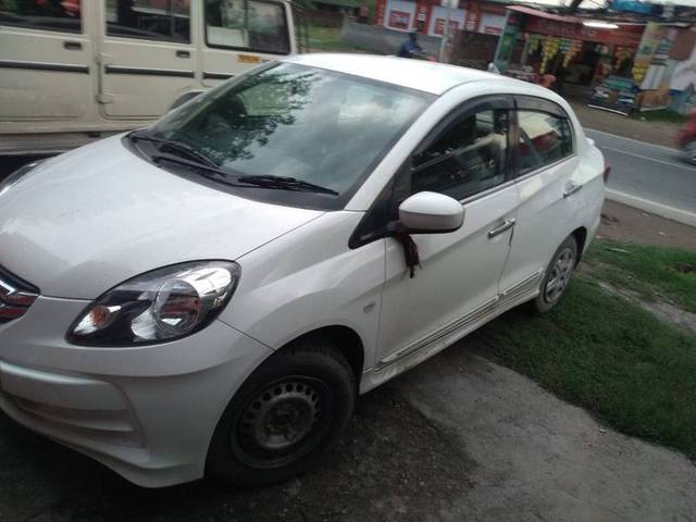 https://images10.gaadi.com/usedgaadi-sellcar/UsedCar/118d007d-3fae-4070-a5c9-8f6117ef9356/c9141097-e6af-4e12-8022-a00f334e70b4.jpeg?imwidth=6400