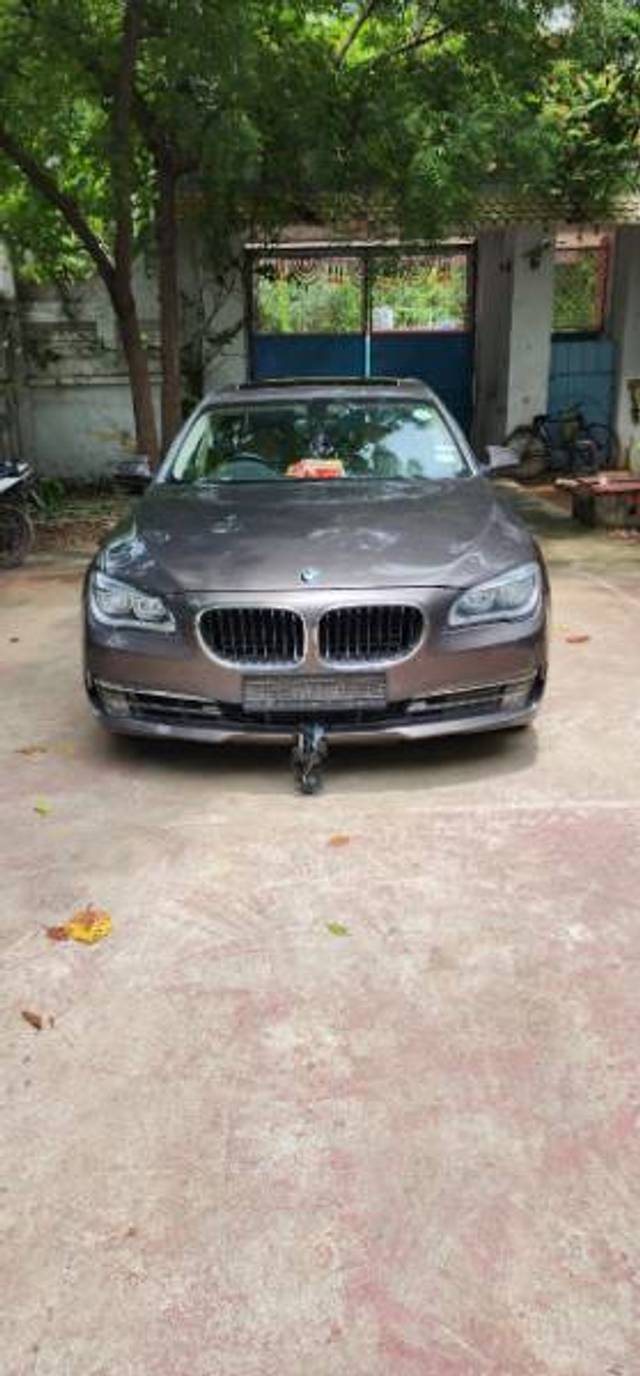 https://images10.gaadi.com/usedgaadi-sellcar/UsedCar/1192bb6a-29dd-4303-bb5f-660d4cbe64eb/9c0c0440-2418-46af-a185-ff7e8bf57069.jpg?imwidth=6400