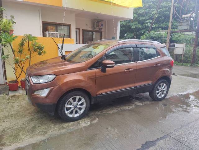 https://images10.gaadi.com/usedgaadi-sellcar/UsedCar/11982536-f751-4750-aff2-15d36677a76c/07ff4f2d-a837-42ae-b414-621bba4ebca9.jpg?imwidth=6400