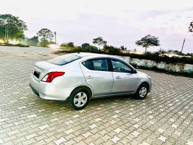 https://images10.gaadi.com/usedgaadi-sellcar/UsedCar/11cd8586-0f4f-4237-8609-534a4191544c/16f6dc0a-00ff-4902-9fbd-6f33328af992.jpg?imwidth=6401