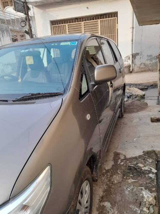 https://images10.gaadi.com/usedgaadi-sellcar/UsedCar/123a6337-4e56-4ecb-8614-383ad810eca0/67fedd4d-f2bf-4889-bd80-835f21e5a039.jpg?imwidth=6402