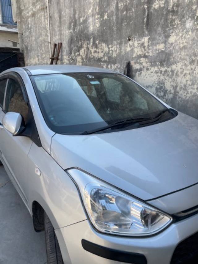 https://images10.gaadi.com/usedgaadi-sellcar/UsedCar/126c600c-b920-46d8-bcf6-3ff24d998336/c3426ae7-5a52-417e-818f-ddef40df3869.jpg?imwidth=6401