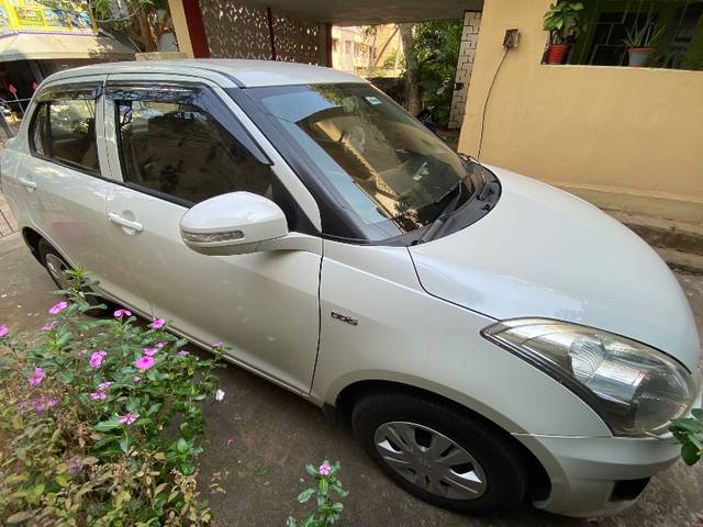 https://images10.gaadi.com/usedgaadi-sellcar/UsedCar/1285c24d-377e-464c-92e3-6e20143d41d5/52d592e3-68a3-4703-bde3-f9486598f523.jpg?imwidth=6401