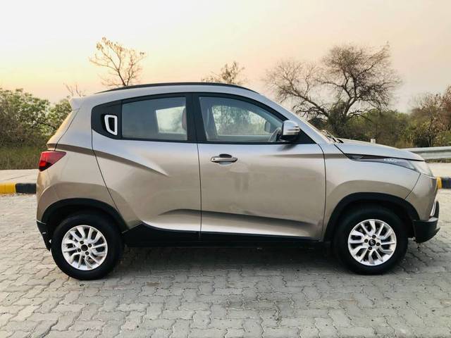 https://images10.gaadi.com/usedgaadi-sellcar/UsedCar/12d0de9f-766b-4f5c-bf66-affe31e2a4d7/c094355a-2a6b-4ce7-89e5-38d0fa35516a.jpg?imwidth=6401