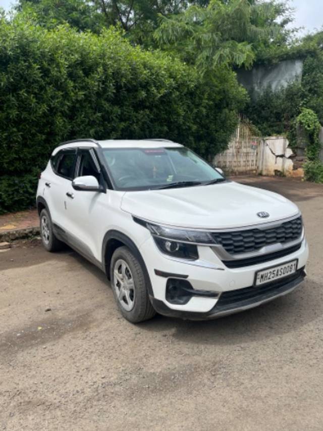 https://images10.gaadi.com/usedgaadi-sellcar/UsedCar/1301bc97-9891-4c0e-afba-3f689670eca8/c7bb96a3-1a5b-4c1e-86c2-1e34a5e60dbb.jpeg?imwidth=6400