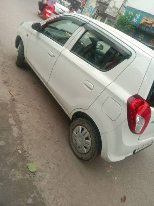 https://images10.gaadi.com/usedgaadi-sellcar/UsedCar/131bb8f6-c105-4307-9595-00e288cc0235/65c0f105-730d-401d-bffa-f704ac8e14ef.jpg?imwidth=6400
