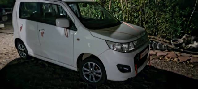 https://images10.gaadi.com/usedgaadi-sellcar/UsedCar/134ec2fa-d455-45e1-9198-b0fe65f27759/ad69a6cd-4212-407b-b6a5-000f65418e15.jpg?imwidth=6400