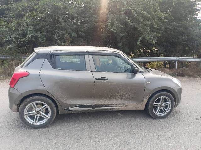 https://images10.gaadi.com/usedgaadi-sellcar/UsedCar/136816de-1d9b-408f-8264-4af23d7672e1/fe4ce981-9027-428b-a2ba-53637162194e.jpg?imwidth=6401