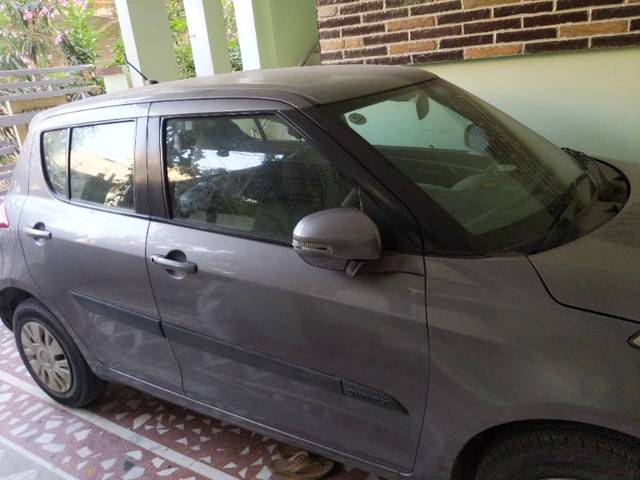 https://images10.gaadi.com/usedgaadi-sellcar/UsedCar/13ad74de-9942-4950-8ed2-ab2adf1be601/02cba182-1b94-44c3-9292-02fd00bf2f36.jpg?imwidth=6400