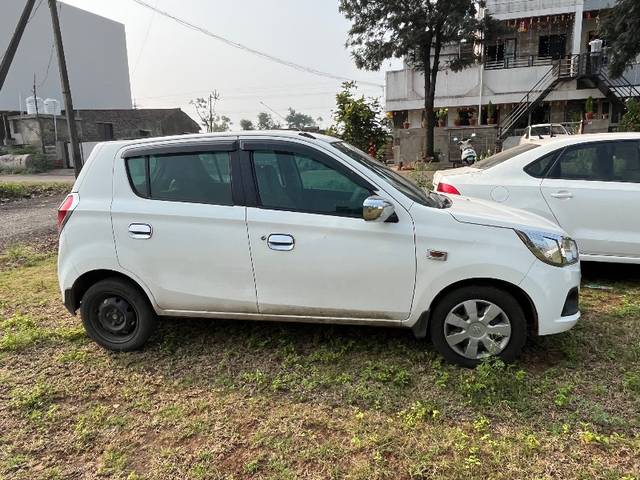 https://images10.gaadi.com/usedgaadi-sellcar/UsedCar/1408611f-ab80-464f-92d3-d01b9af0ec4d/502c215c-36ea-47b7-97b2-ec4f596c5b0f.jpeg?imwidth=6401