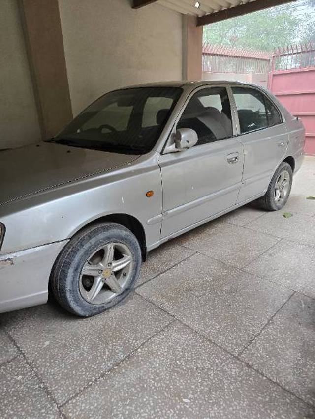 https://images10.gaadi.com/usedgaadi-sellcar/UsedCar/1434760d-b56a-430e-9f80-4fefef1204f2/b818e00b-2c4d-4e5f-a7da-08efd1e293fb.jpg?imwidth=6400