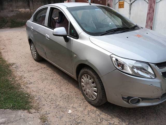 https://images10.gaadi.com/usedgaadi-sellcar/UsedCar/14a81f15-359a-4cf0-9545-1d3d554b57da/541dc0e2-6f8d-4c45-aff7-9a9cd3b365ae.jpg?imwidth=6400