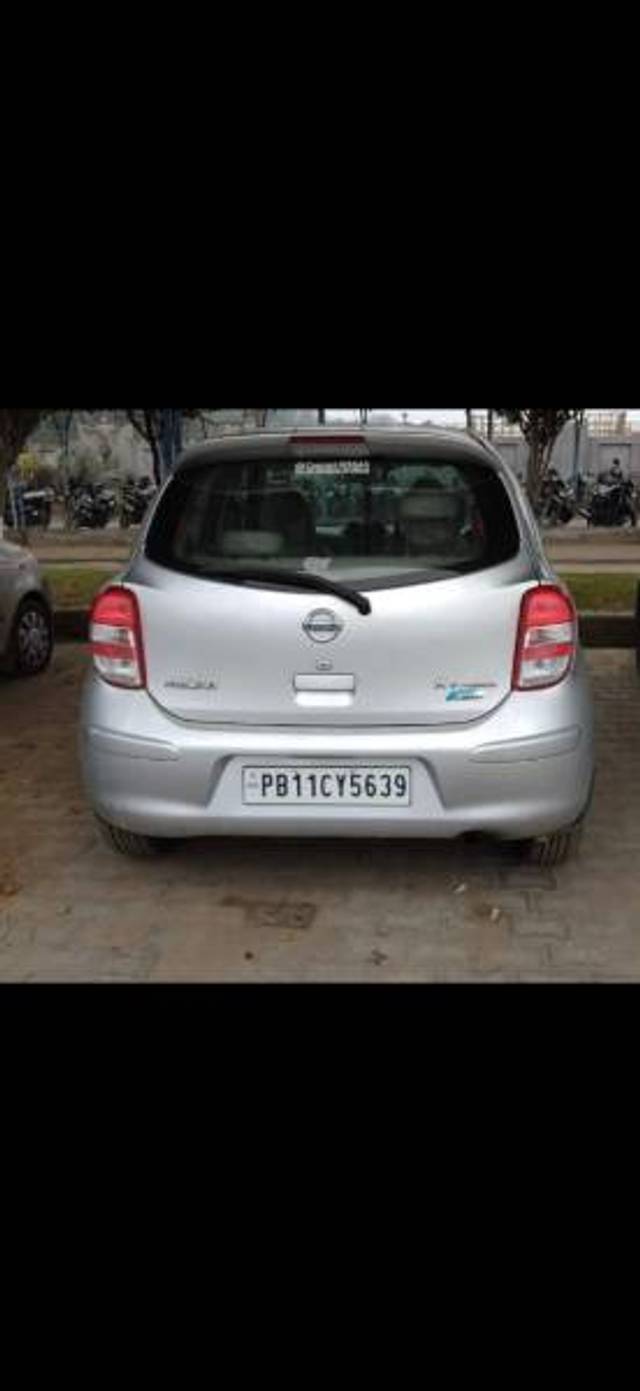 https://images10.gaadi.com/usedgaadi-sellcar/UsedCar/15b96431-86d3-4dd5-a895-cb8d449d79c3/7f3e1419-d67f-40ed-9f15-37de24815232.jpg?imwidth=6400